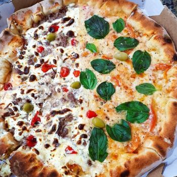 Foto Pizzaria Tio Phill