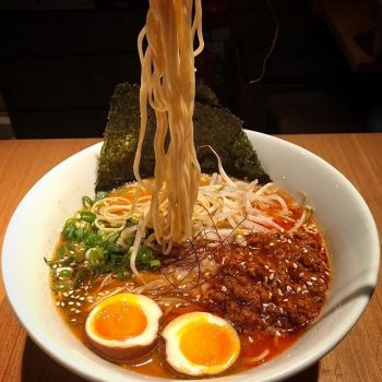 Foto Tan Tan Noodle Bar