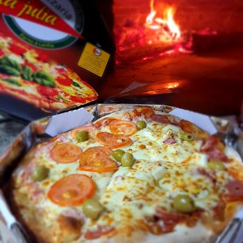 Foto Pizzaria La Julia