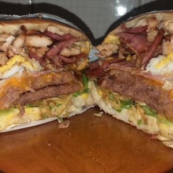 Foto Burger House Lanchonete e Pizzaria