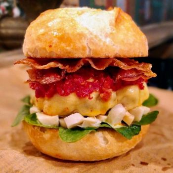 Foto Blend Burger Poços