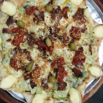 Foto Pizzaria Giriu's