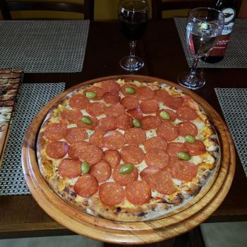 Foto Pizzaria San Luti